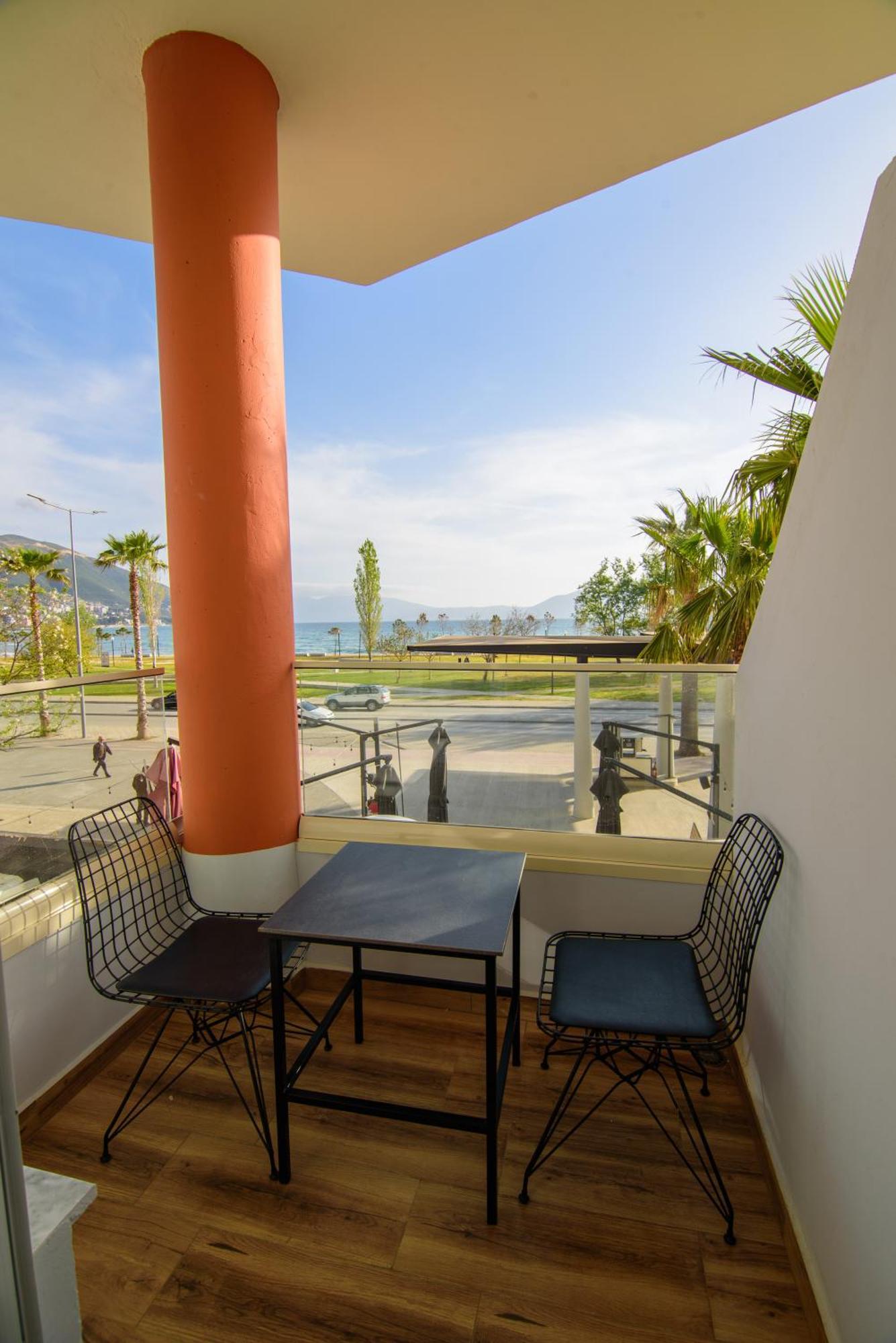 Palm Side Hotel Vlorë Habitación foto